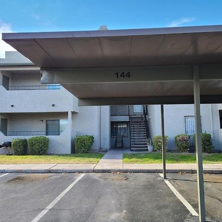 2Bed 1 Bath Condo Near Nellis Afb & The Strip ラスベガス エクステリア 写真