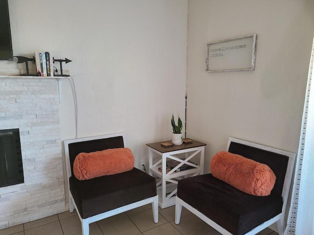 2Bed 1 Bath Condo Near Nellis Afb & The Strip ラスベガス エクステリア 写真
